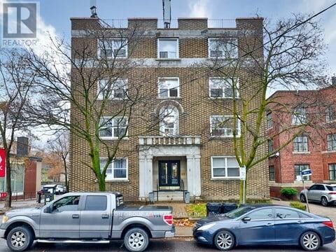 Property Photo:  464 Spadina Road 5  ON M5P 2W4 