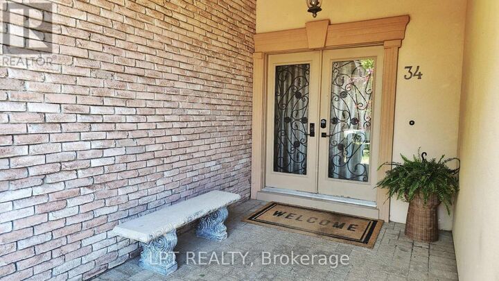 Property Photo:  34 Noam Drive  ON L4N 4P1 