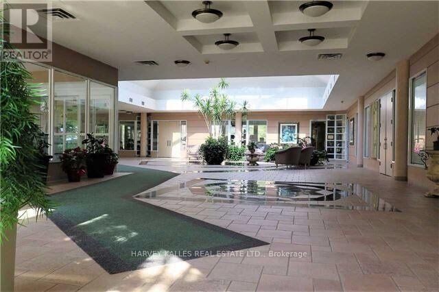 Property Photo:  5 Concorde Place 2510  ON M3C 3K6 