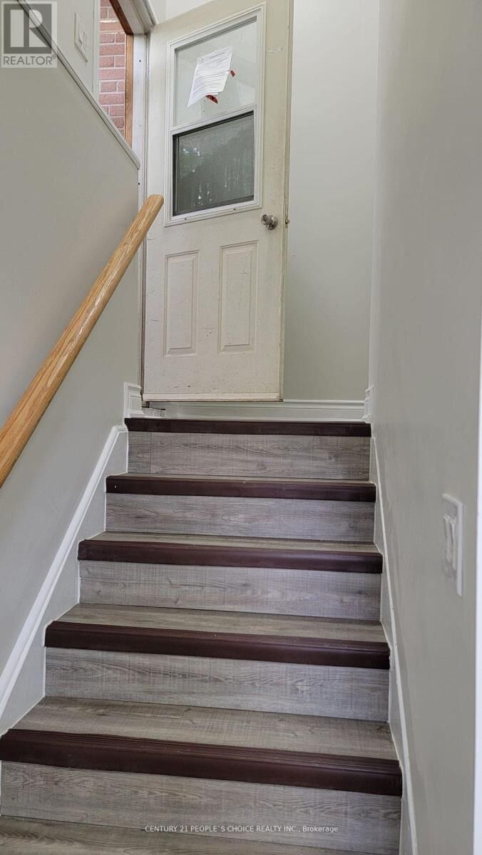 Property Photo: 619 Trudale Court Lwr Lvl ON L6L 4H2