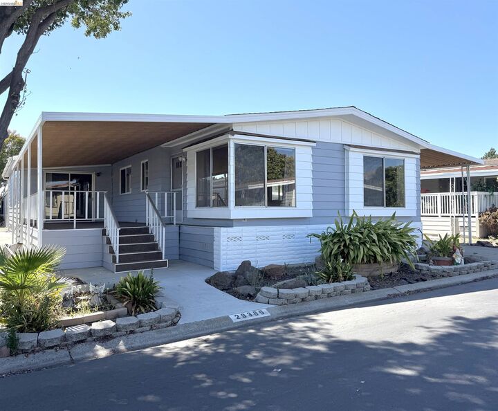 Property Photo:  29385 Providence Way  CA 94544 