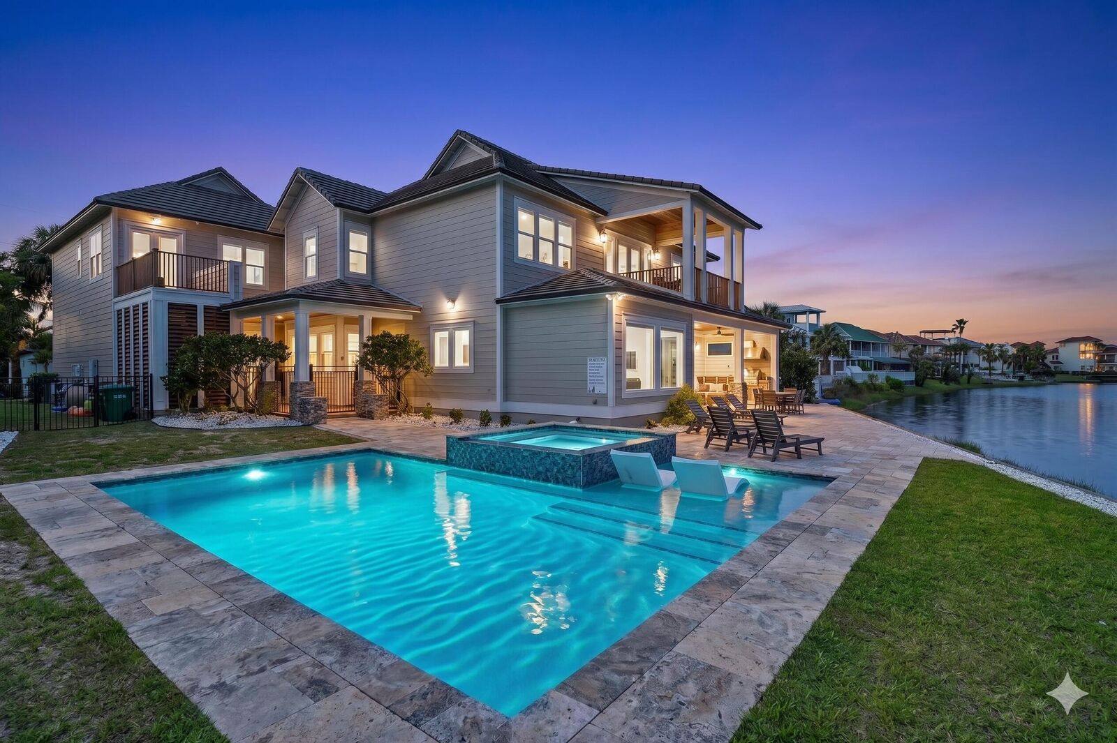 Property Photo:  4728 Rendezvous Cove  FL 32541 