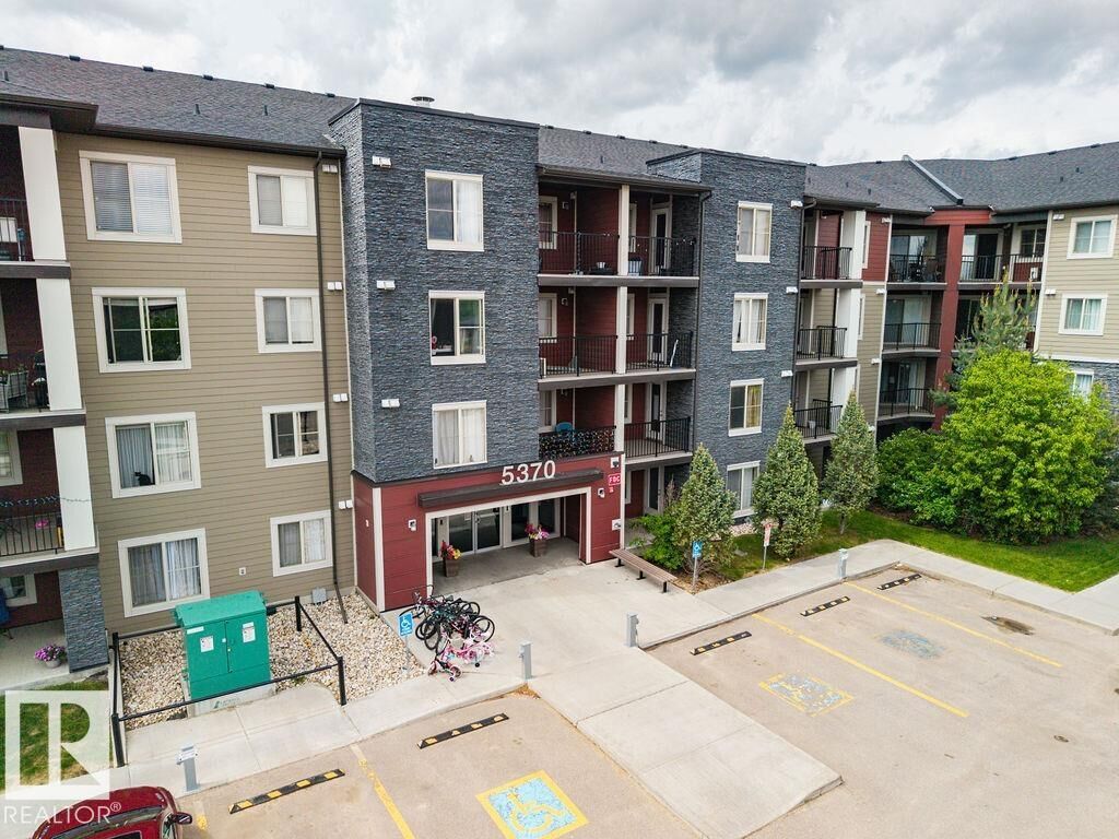 Property Photo: 5370 Chappelle Road SW 210 AB T6W 3L5