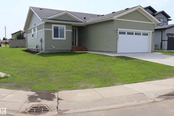 Property Photo: 4301 Cedar Drive AB T9A 0A1