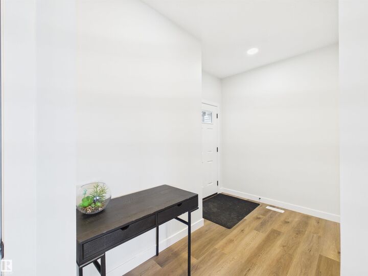 Property Photo: 159 Caledon Crescent AB T7X 4E3