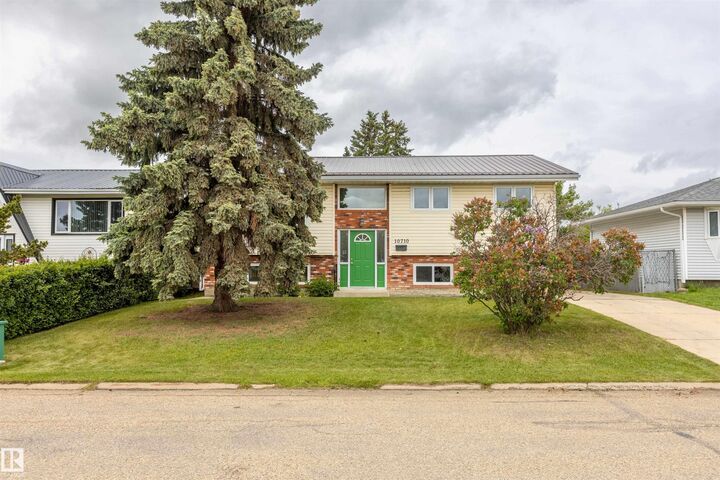Property Photo:  10710 97 Avenue  AB T8R 0E9 