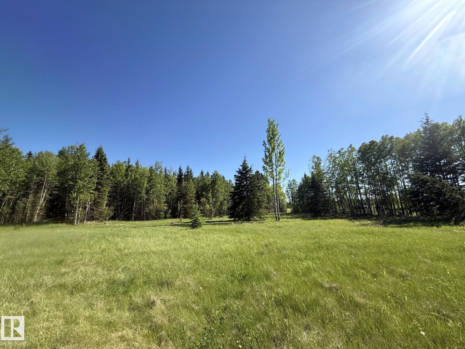 Property Photo:  Twp 530 Rrd 83  AB T0E 0T0 
