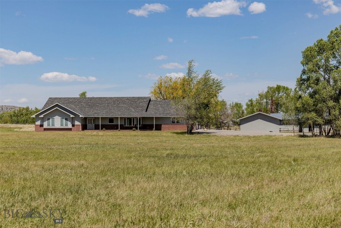 Property Photo:  297 Big Timber Loop Road  MT 59011 