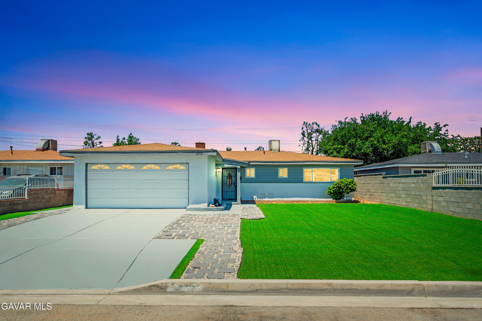 Property Photo: 44703 E 2nd St. East Street CA 93535