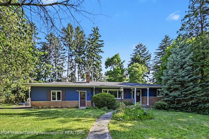 Property Photo: 924 Woodingham Drive MI 48823