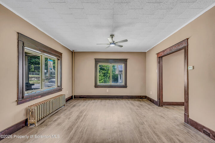 Property Photo:  2136 N Main Avenue  PA 18508 