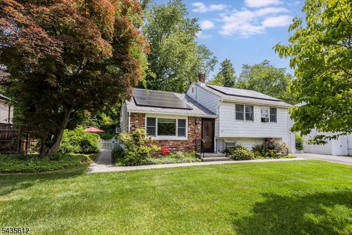 Property Photo: 22 Forest Trl NJ 07834