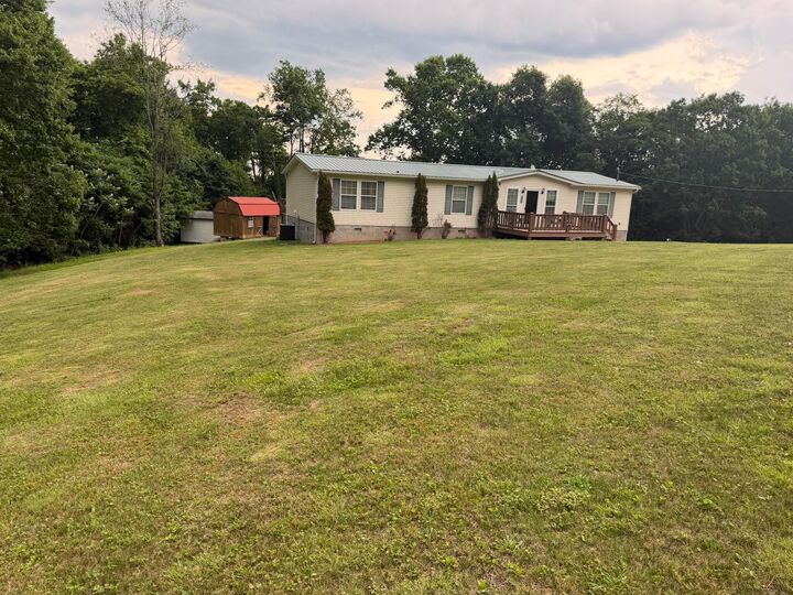 Property Photo: 2298 Mountain View WV 24910