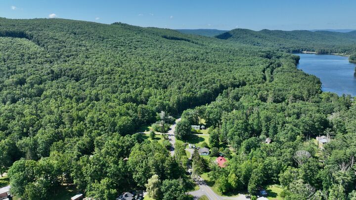 Property Photo: 22 Mudd Hole Rd WV 24941