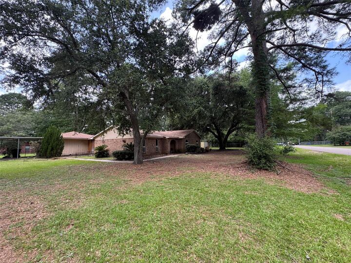 Property Photo: 30819 Meadow Wood Drive TX 77354