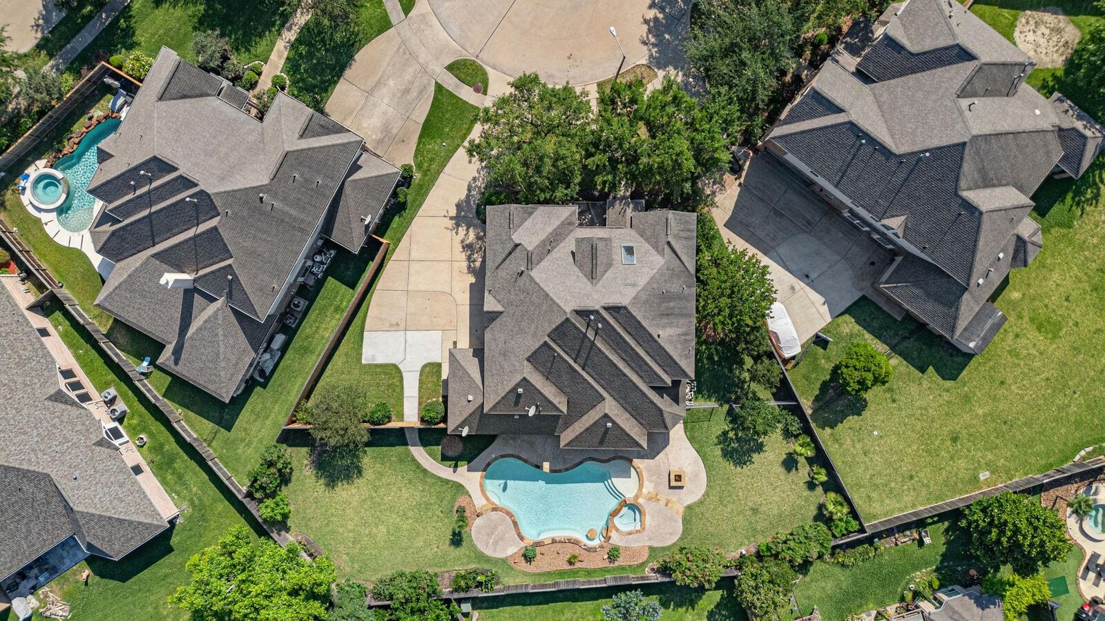 Property Photo: 2873 Casciano Court TX 77573