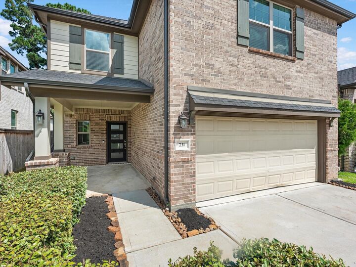 Property Photo: 731 Lacebark Elm Trail TX 77318