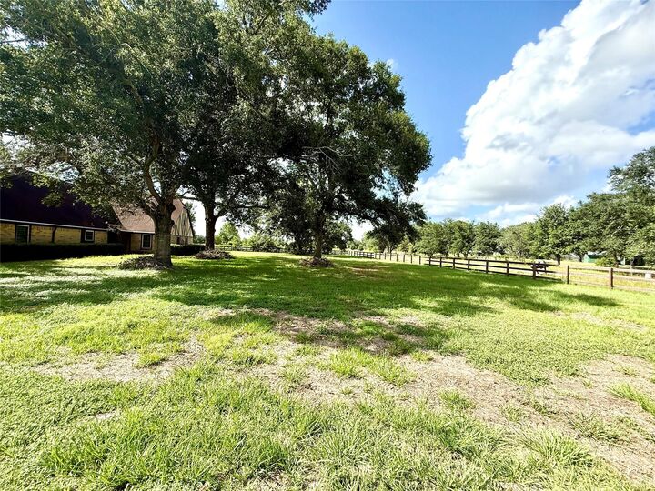 Property Photo:  10215 Hidden Lake Lane  TX 77406 