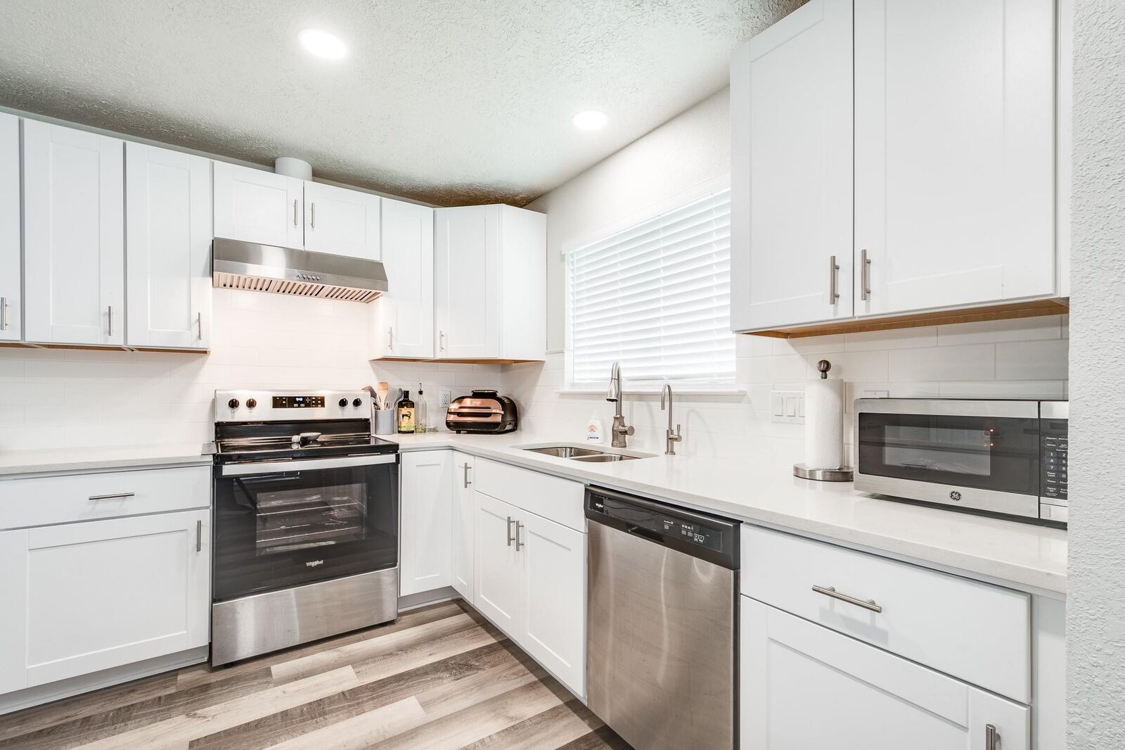 Property Photo: 4218 Sequoia Street TX 77521