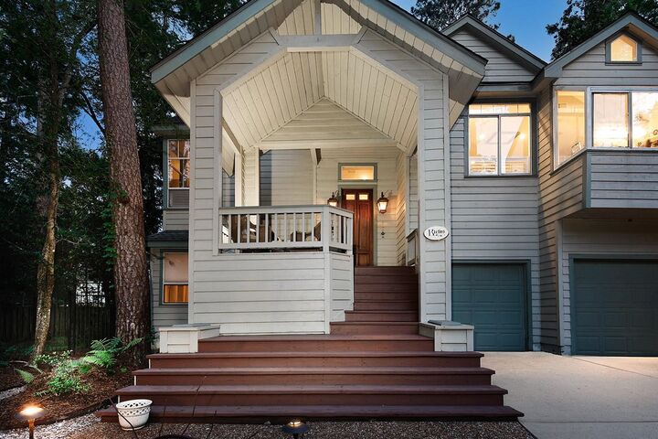 Property Photo:  18 S Slash Pine Park  TX 77380 