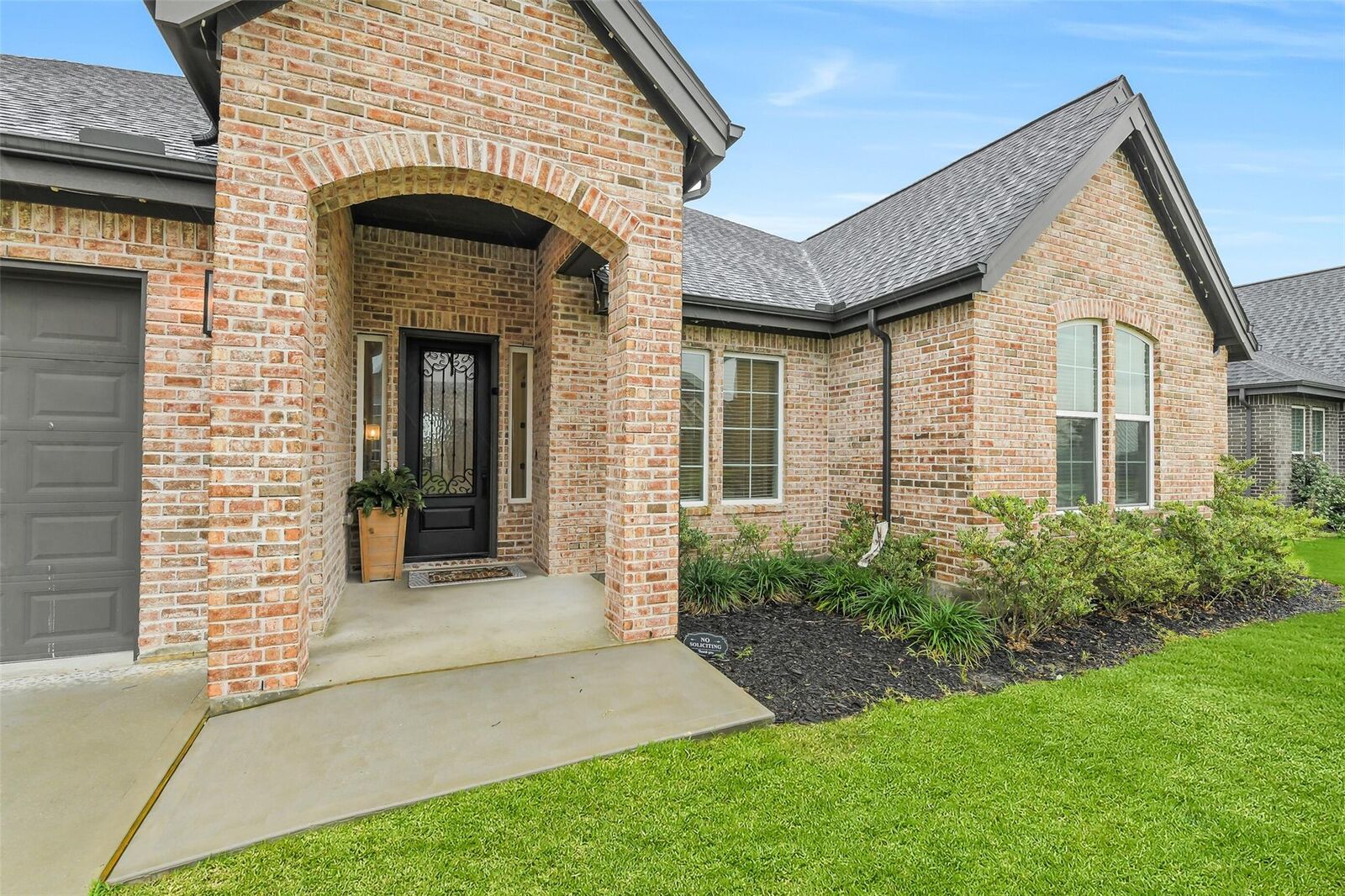 Property Photo: 10015 Goliad Drive TX 77523