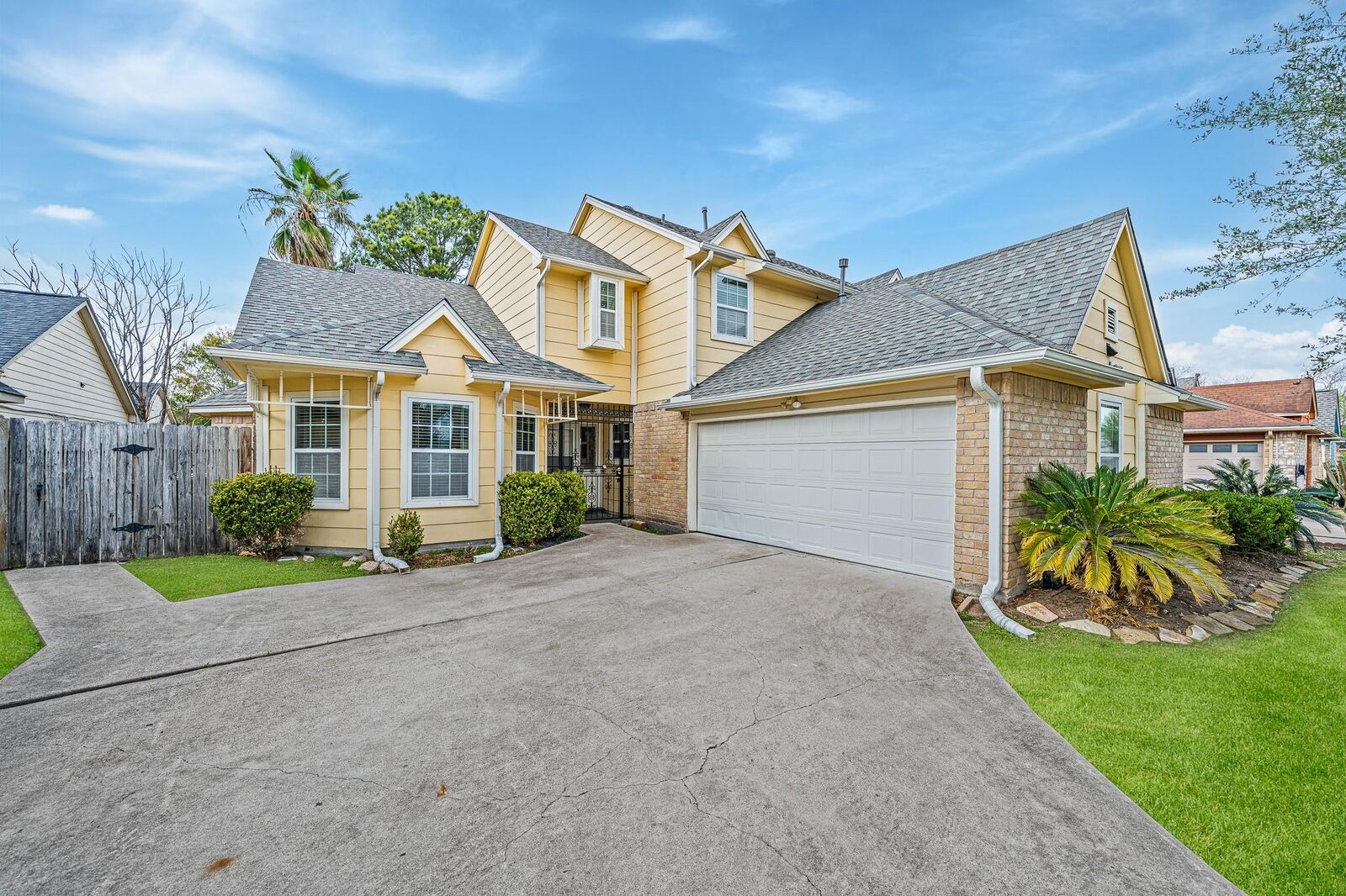 Property Photo:  11510 Pagoda Drive  TX 77477 