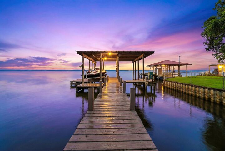 Property Photo: 326 Nugent Drive TX 77351