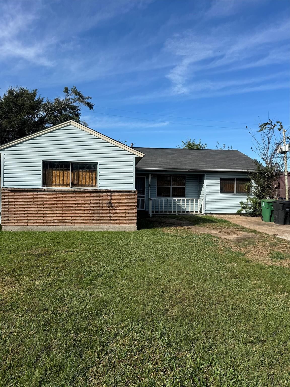 Property Photo: 7625 Pointer Street TX 77016