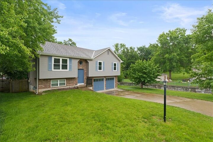 Property Photo: 5181 Farley Lane KS 66203