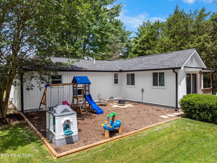Property Photo:  703 Little Dogwood Rd  TN 37763 