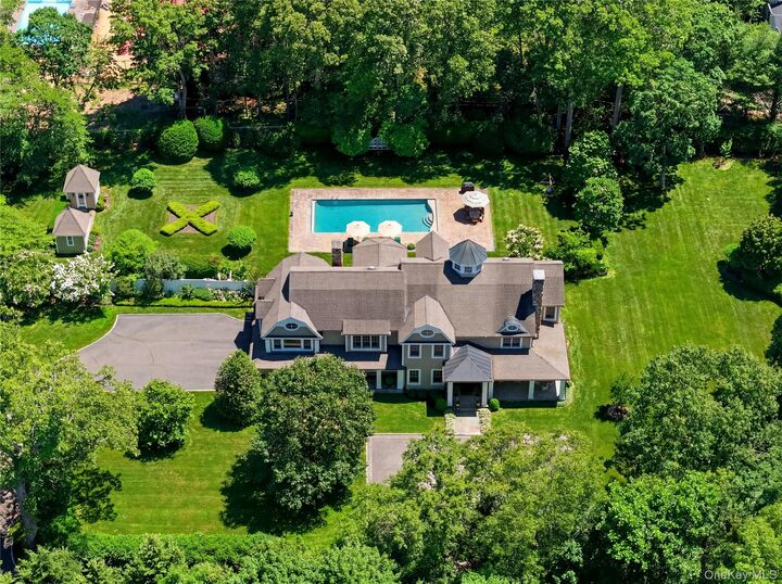 Property Photo: 209 Brookville Road NY 11545