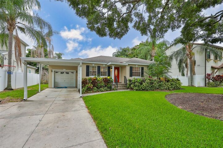 Property Photo: 3414 W San Luis Street FL 33629