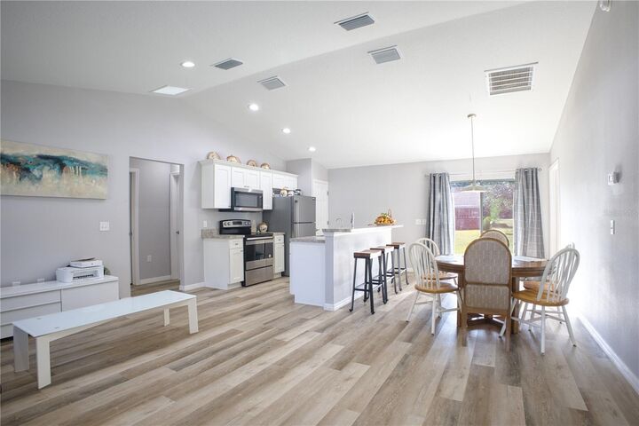 Property Photo: 3144 SE 144th Place FL 34491