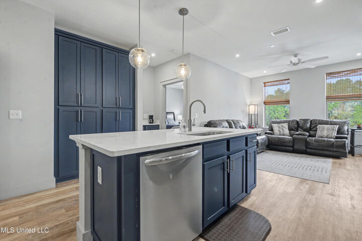 Property Photo:  2501 Bienville Boulevard  MS 39564 