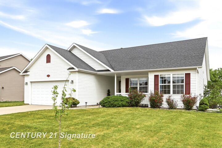 Property Photo:  5570 Blackberry Road  MI 48603 