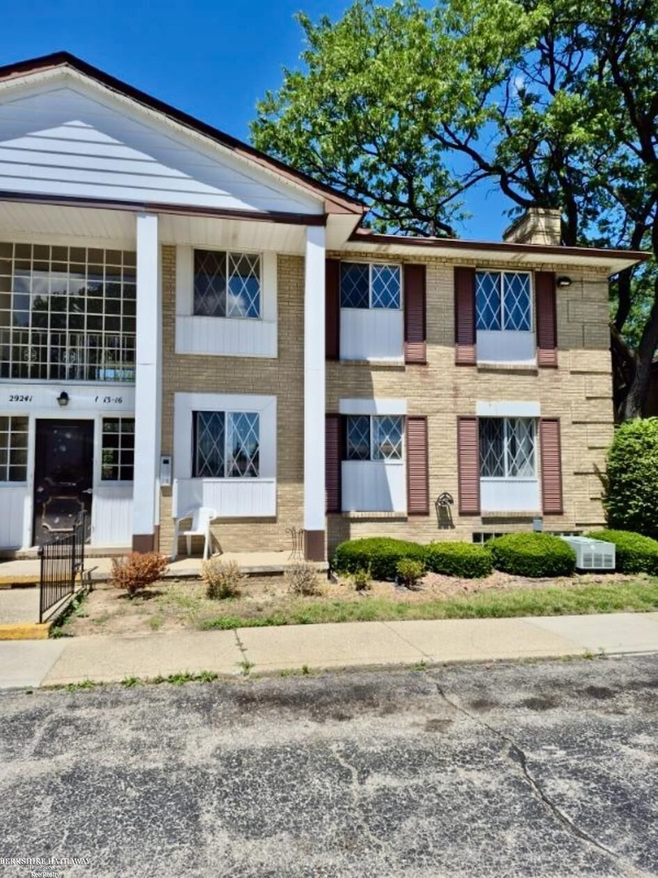 Property Photo: 29241 Hayes Road 71 MI 48088