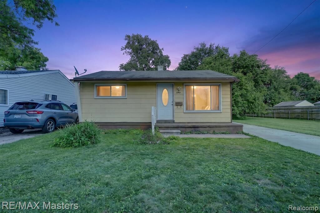Property Photo: 5901 Ziegler Street MI 48180 1387