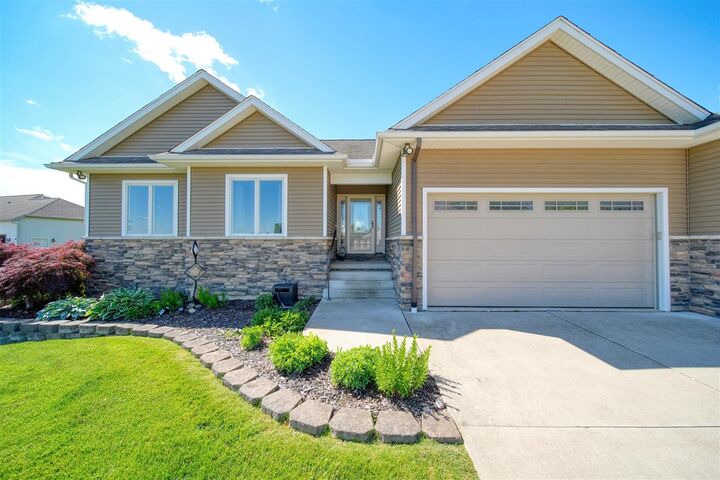 Property Photo: 7602 Stonehedge Drive MI 49265-9659