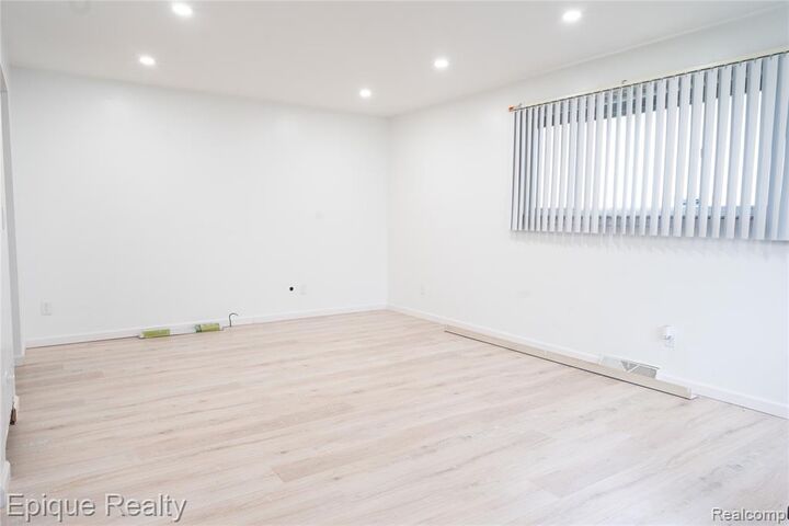 Property Photo: 4149 Amelia Drive MI 48601 5004