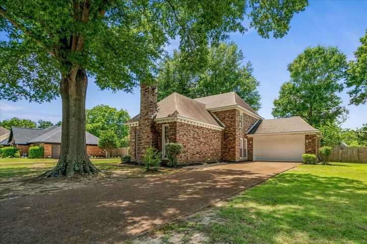 Property Photo: 3951 Fun Valley Dr TN 38125