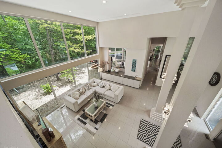 Property Photo:  2 Dunsinane Lane  IL 60015 