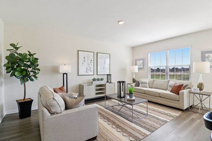 Property Photo: 1704 Baler Avenue IL 60503