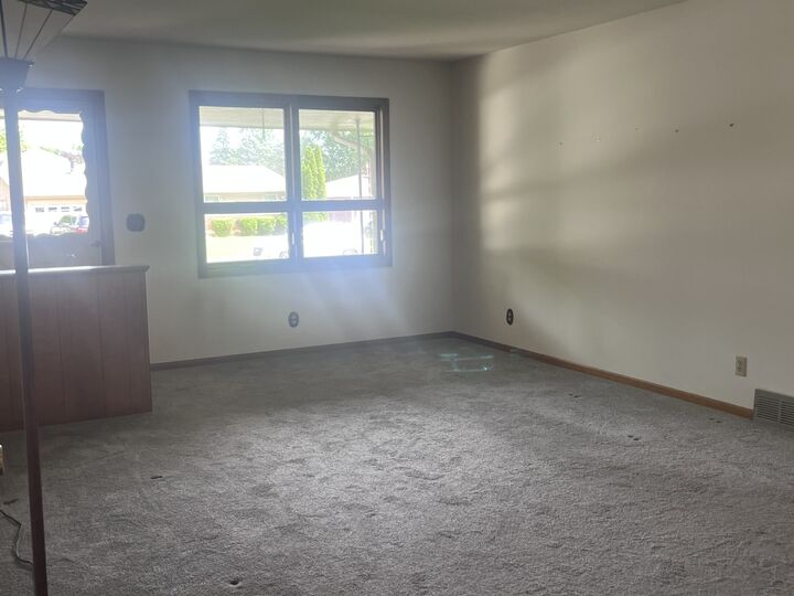 Property Photo: 1221 Comet Drive IL 60505