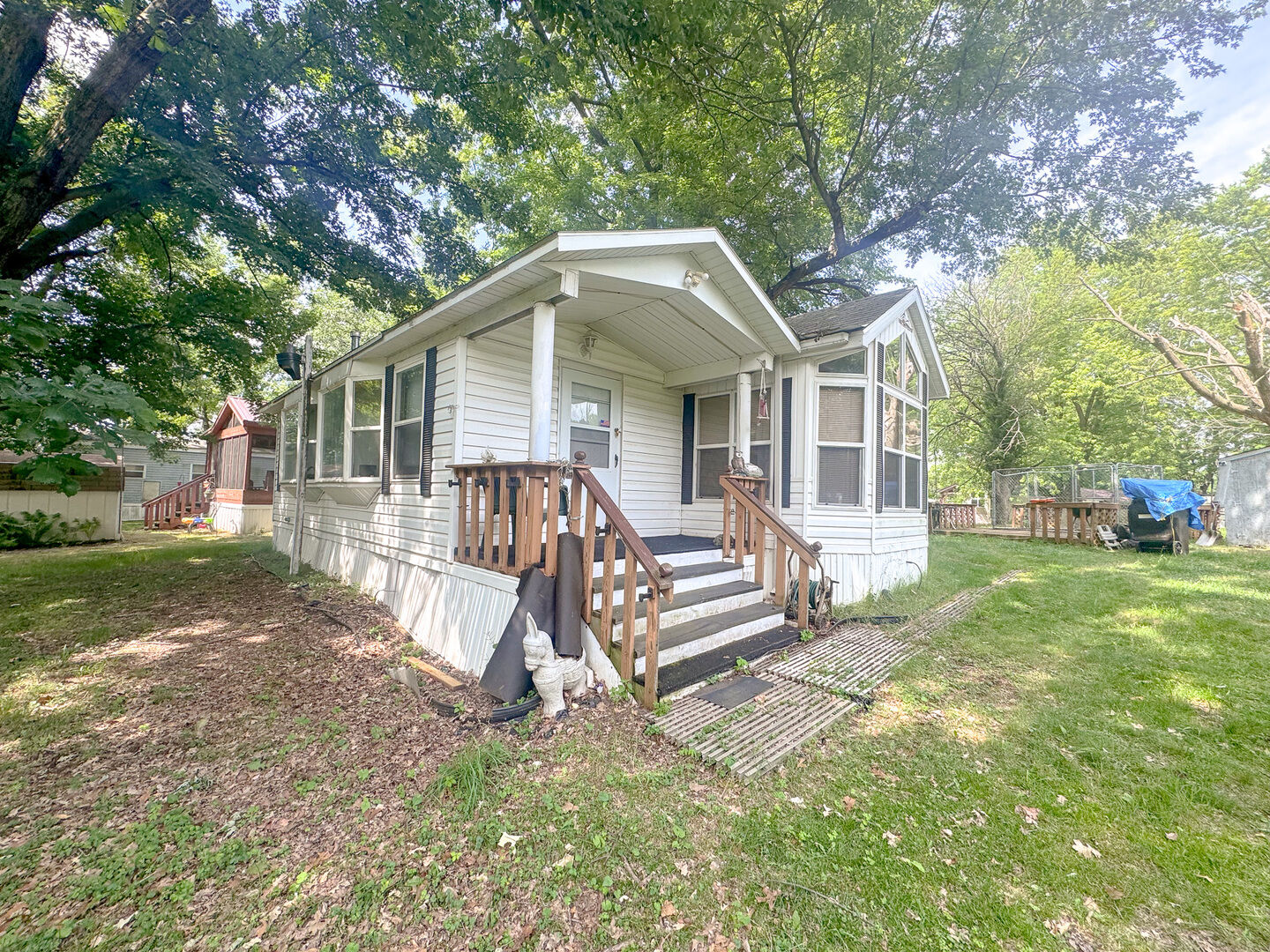 Property Photo:  24/99 Woodhaven  IL 61367 