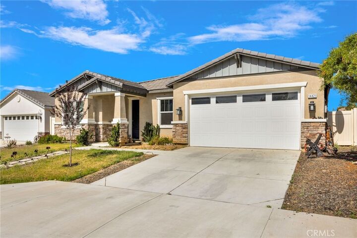Property Photo: 14421 Quincy CA 92555