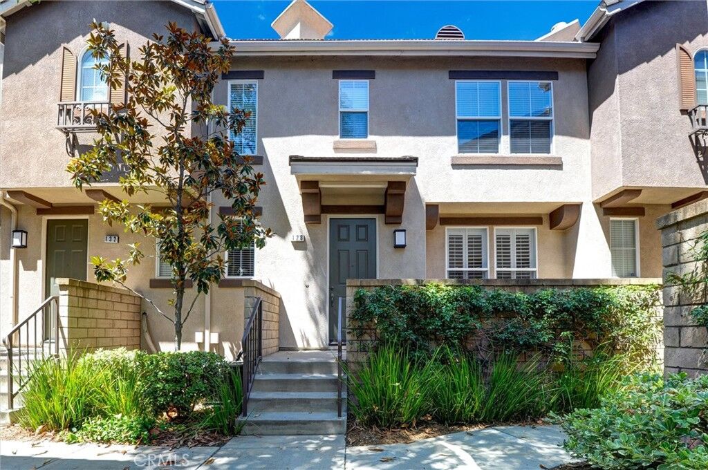 Property Photo: 128 Shattuck Circle 38 CA 92821