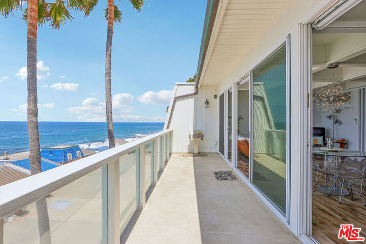 Property Photo:  11920 Whitewater Lane  CA 90265 