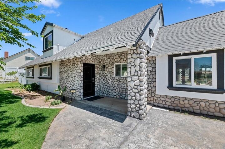 Property Photo:  2171 Indian Horse  CA 92860 