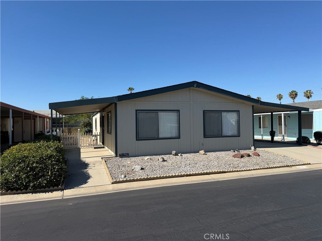 Property Photo:  1250 N Kirby Street 9  CA 92545 
