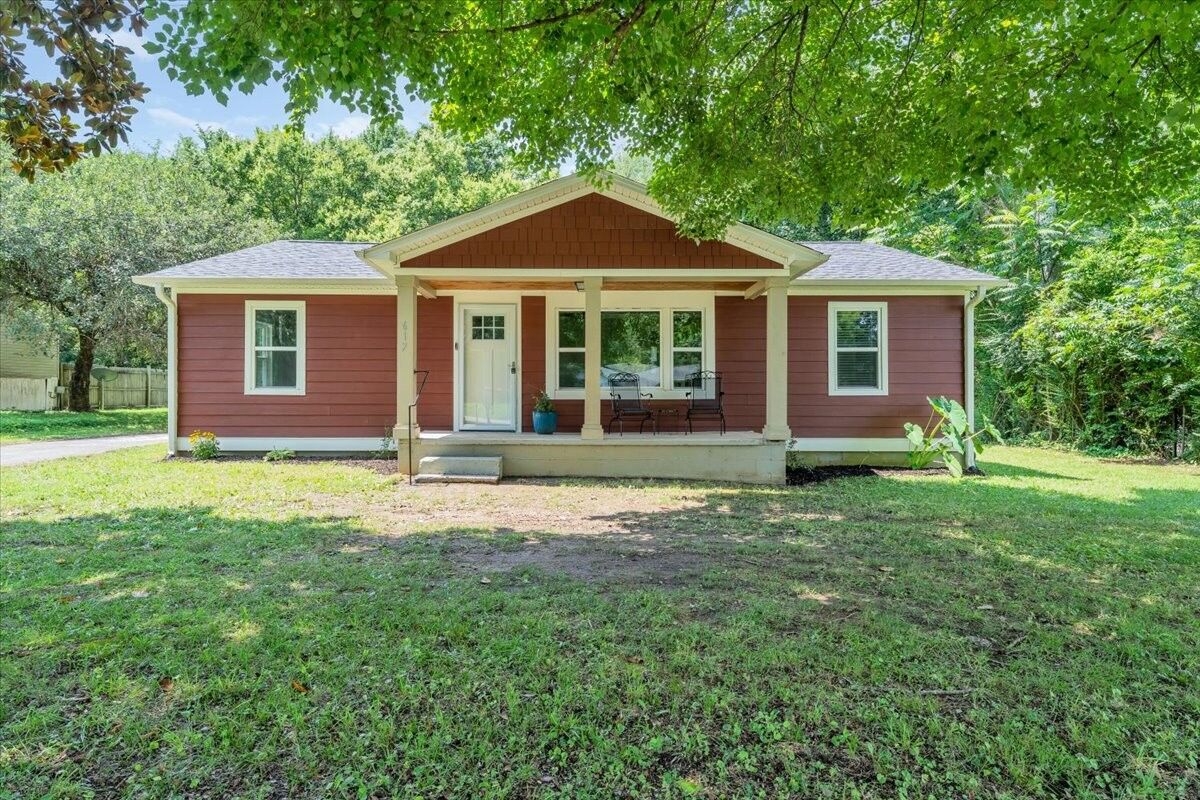 Property Photo:  617 Fall River Rd  TN 38464 